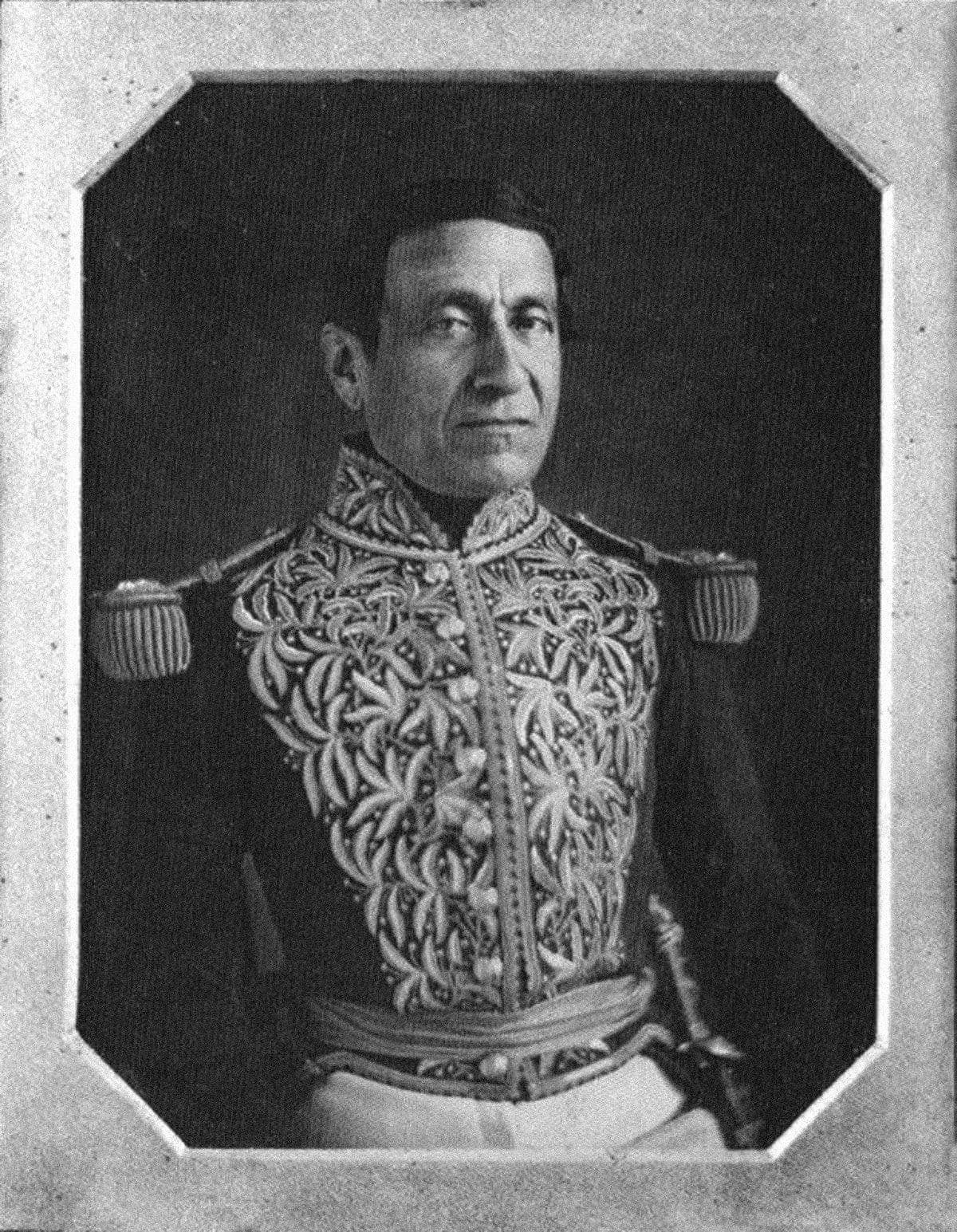 Luis Guillermo Pérez Casas