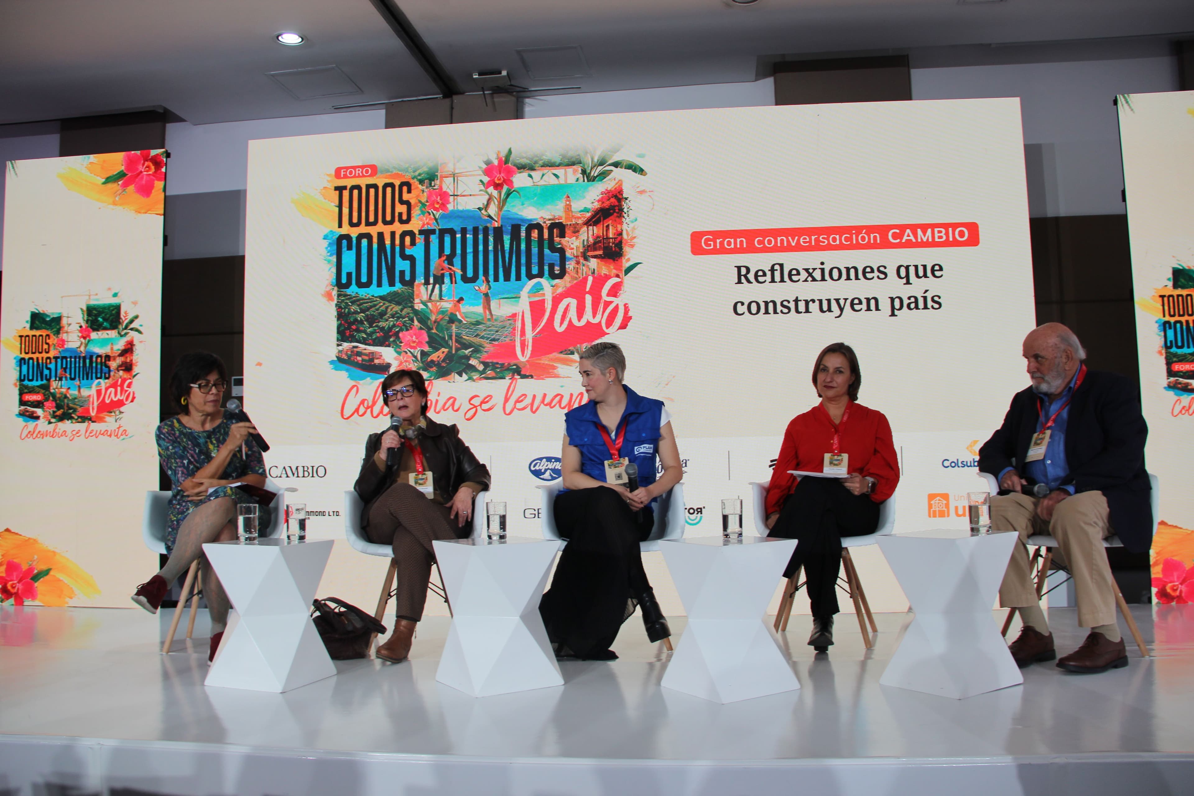 Colombia se levanta: las voces que piensan cómo reconstruir el país