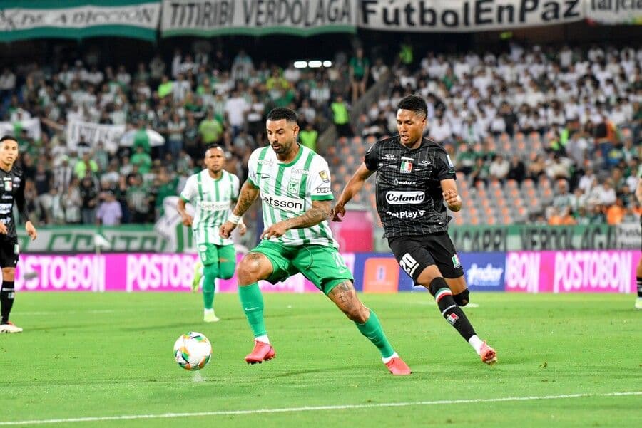 No hay humo blanco sobre los derechos de transmisión del fútbol colombiano