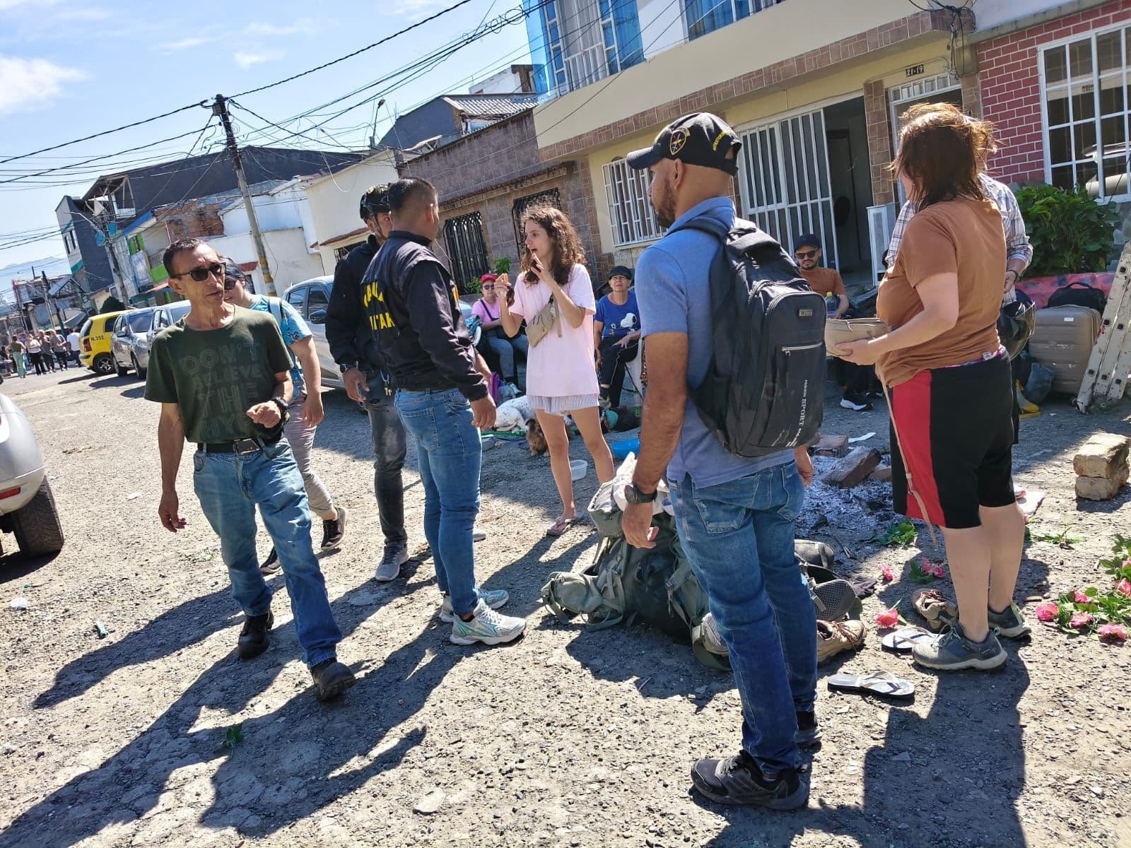 Los seis ciudadanos franceses habían llegado hace pocos días de turismo al eje cafetero.  Foto: Ejército Nacional.
