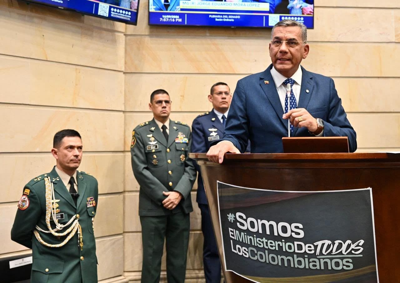 “No descansaremos en nuestra misión de defender a los colombianos”: ministro de Defensa ante el Senado