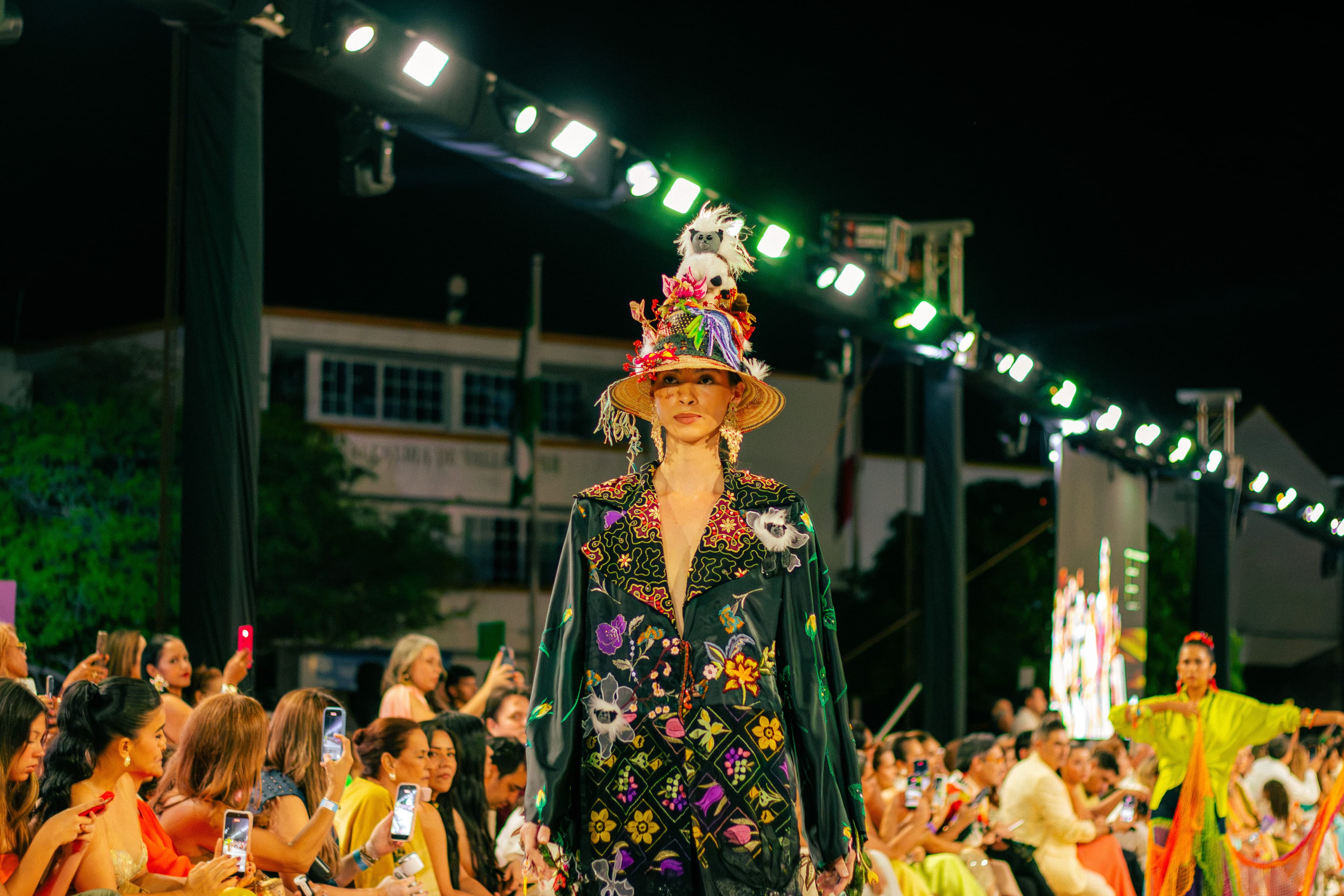 Ixel Moda Valleduopar
