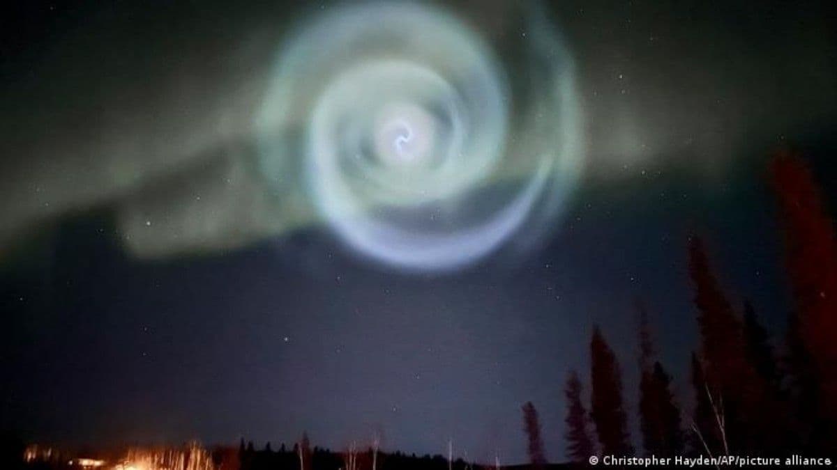 photologuephotos2023-04aurora_boreal_espiraljpg