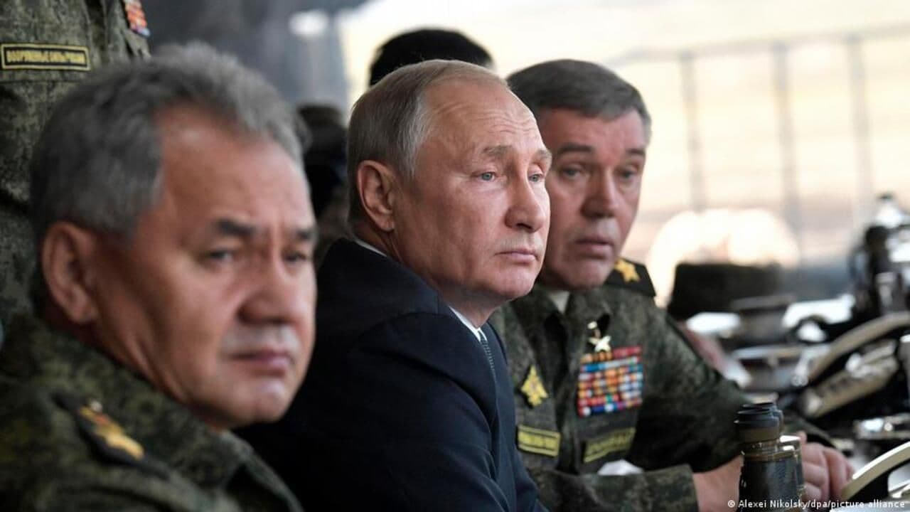 photologuephotos2023-05putinjpg