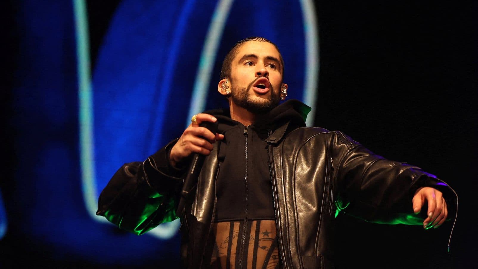 photologuephotos2023-04bad_bunnyjpg
