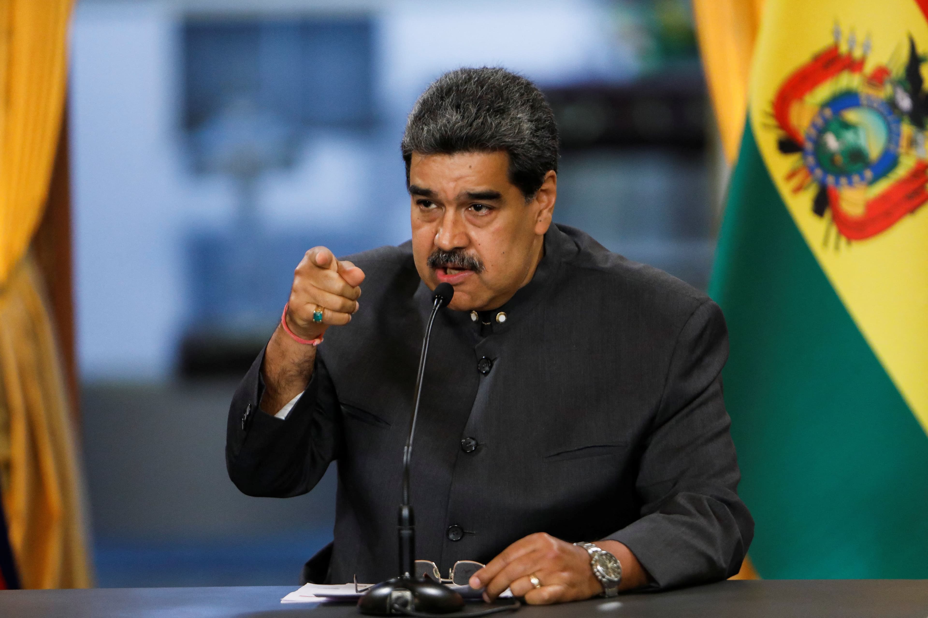 photologuephotos2023-042023-04-20t231931z_1626647508_rc2ni0adn2pc_rtrmadp_3_venezuela-boliviajpg photologuephotos2023-042023-04-20t231931z_1626647508_rc2ni0adn2pc_rtrmadp_3_venezuela-boliviajpg