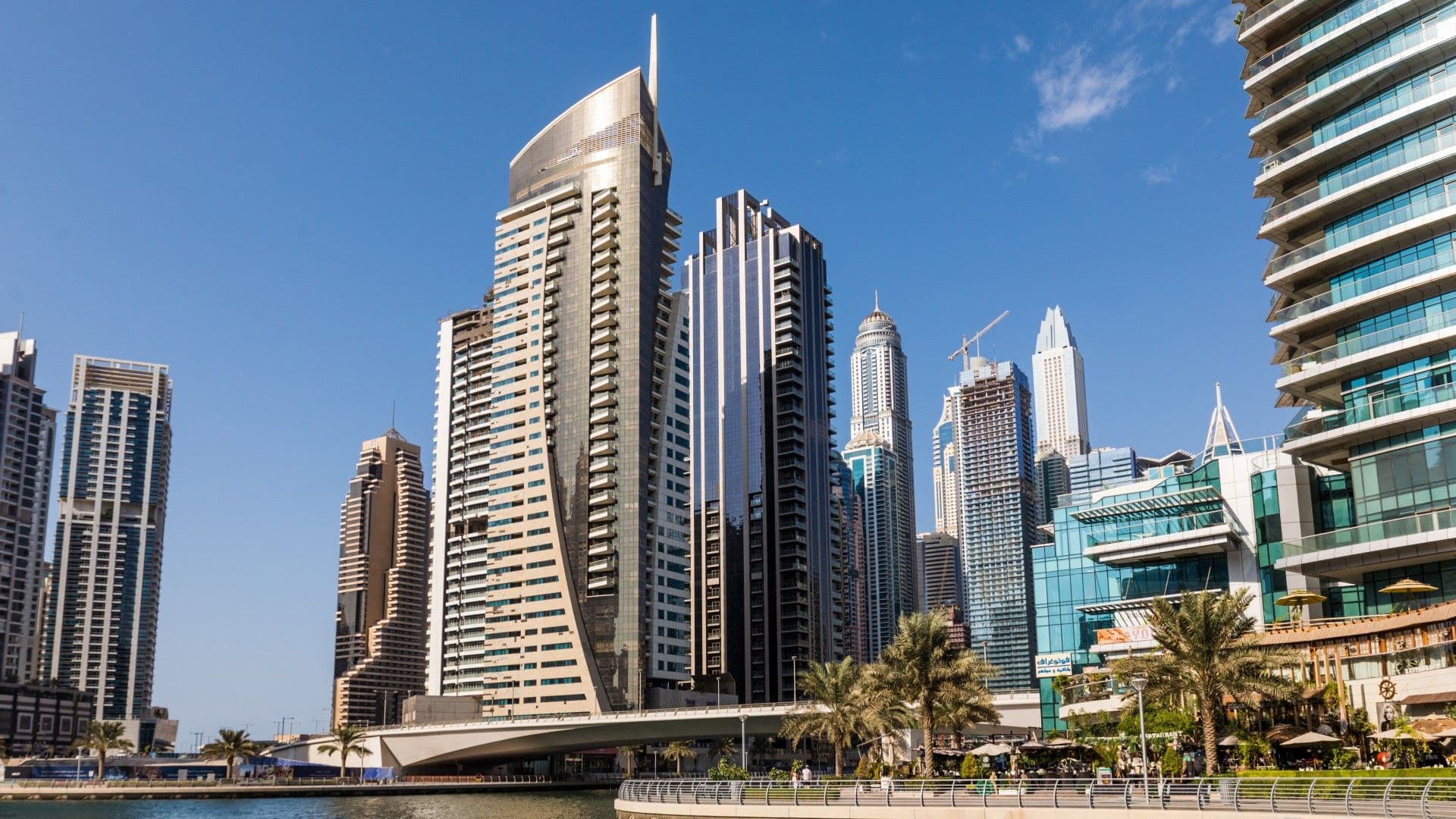 photologuephotos2023-07modetn-ciudad-centro-lujo-dubai-emiratos-arabes-unidosjpg