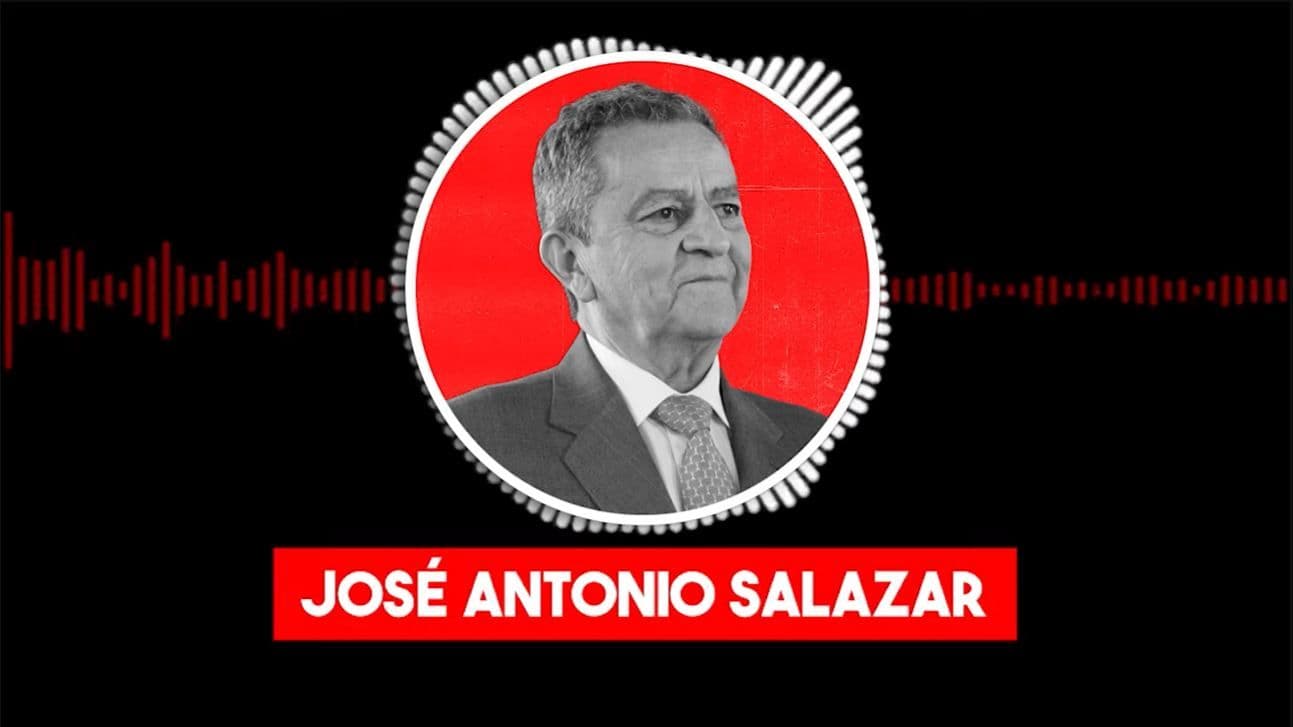 photologuephotos2023-08julio_sanchez_cristo_entrevista_a_jose_antonio_salazarjpg