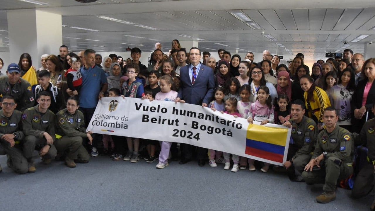 photologuephotos2024-10vuelo_humanitario_beirut_bogotajpg