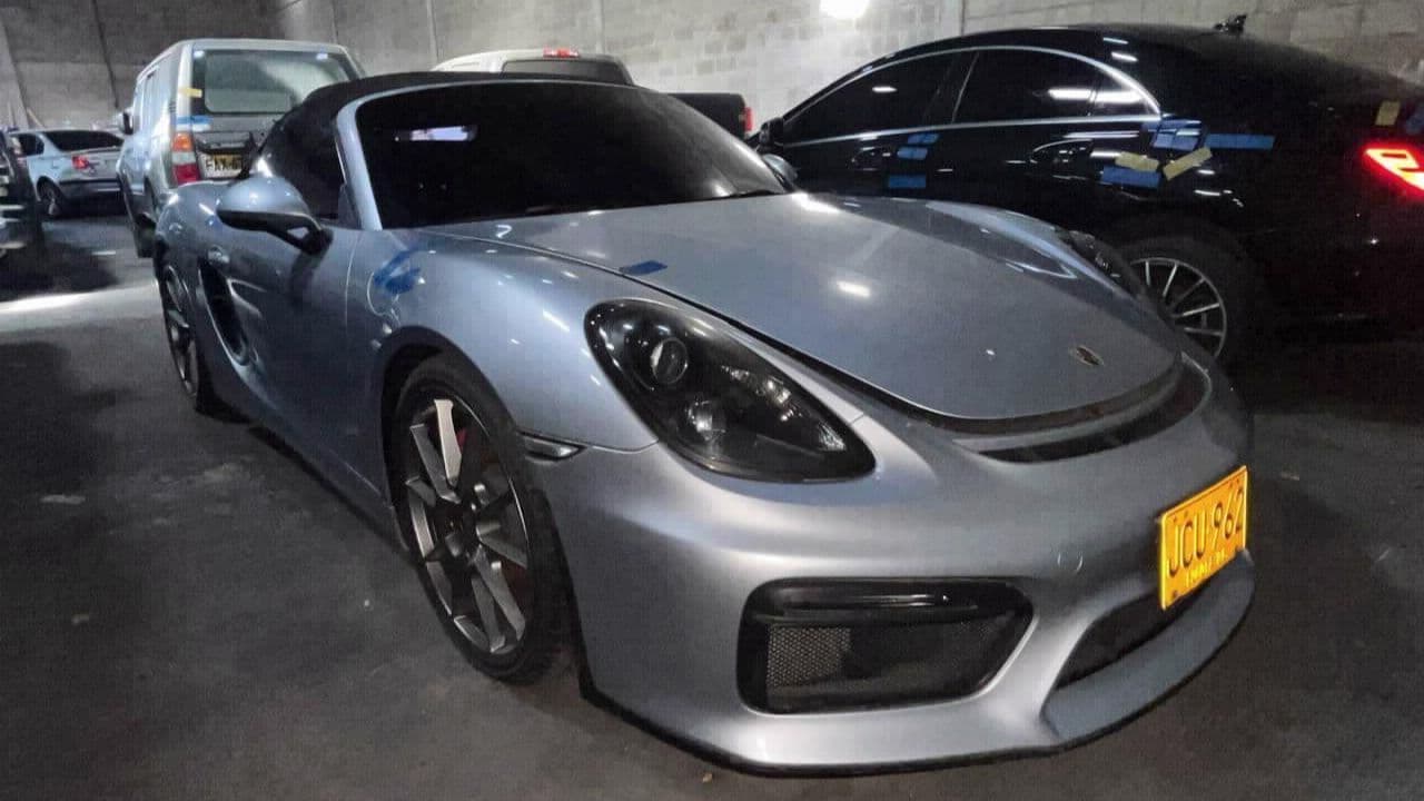 photologuephotos2025-01sae_porsche_boxster_spyderjpg