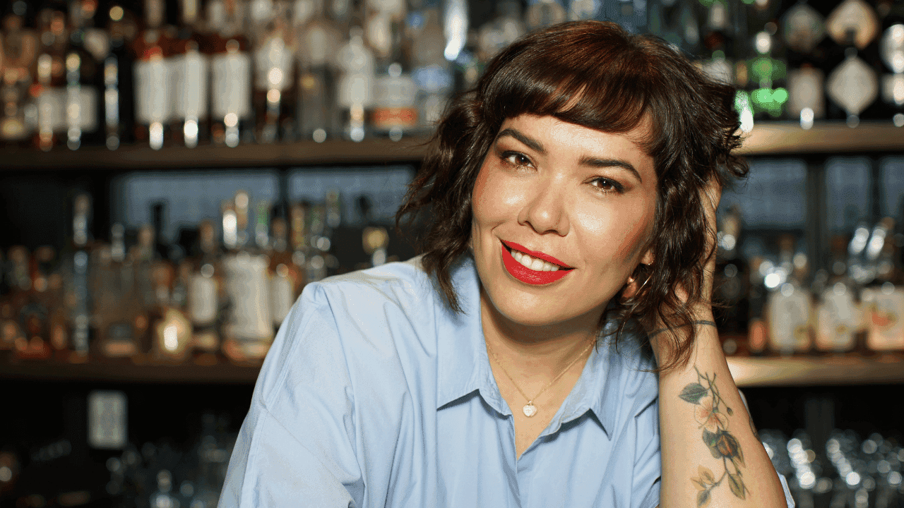 photologuephotos2025-05laura_sommelierpng