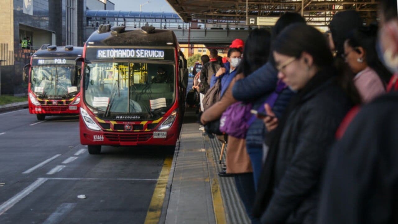 photologuephotos2025-04asi_sera_la_nueva_flota_electrica_de_transmilenio_que_empezara_a_rodar_en_bogota_a_finales_de_2025jpg