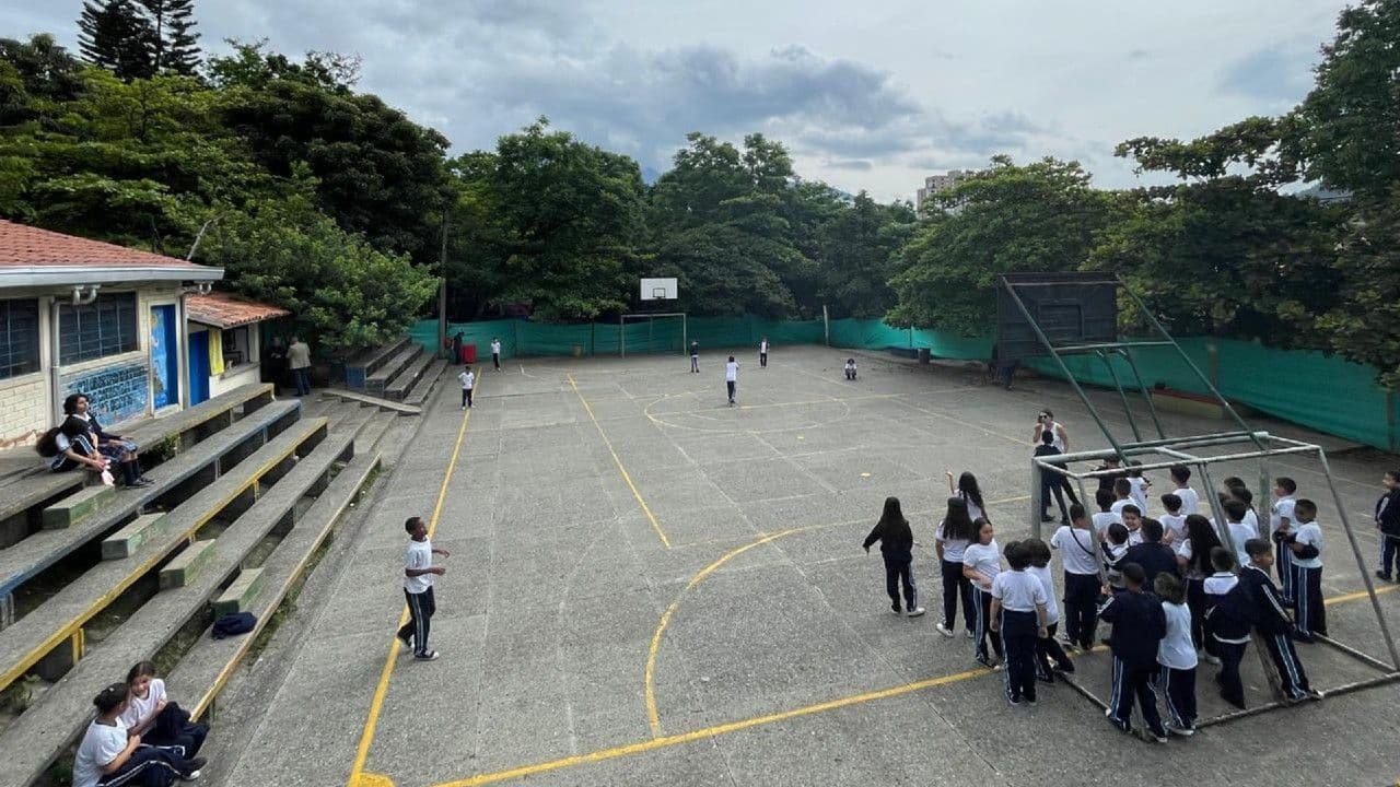photologuephotos2025-06colegio_medellinjpg