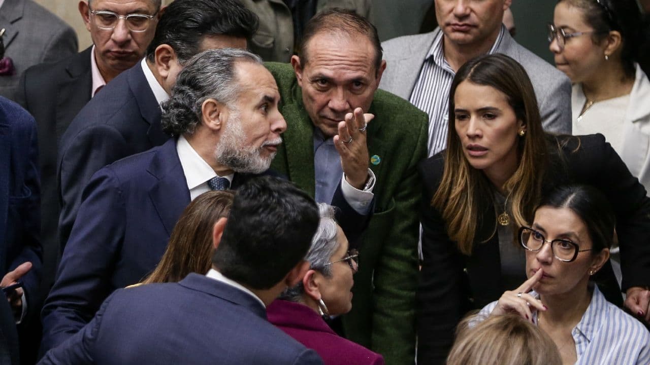 photologuephotos2025-06senado_aprueba_reforma_laboraljpg