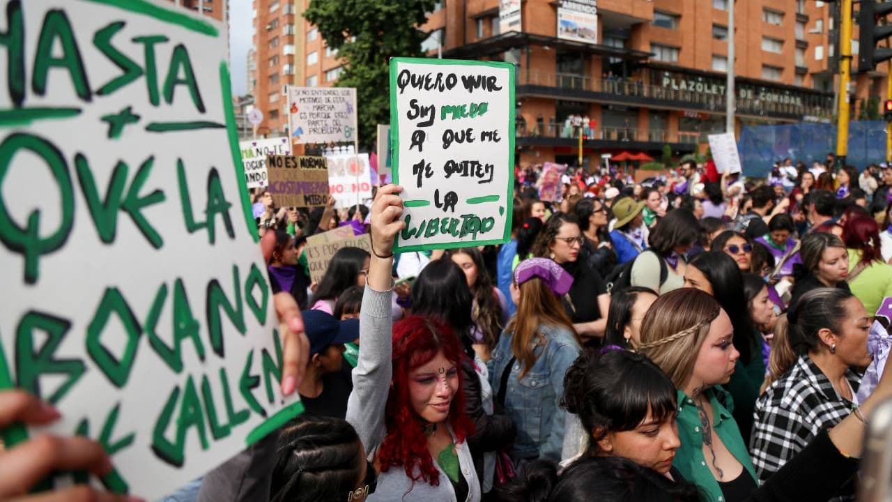 photologuephotos2025-07feministasjpg