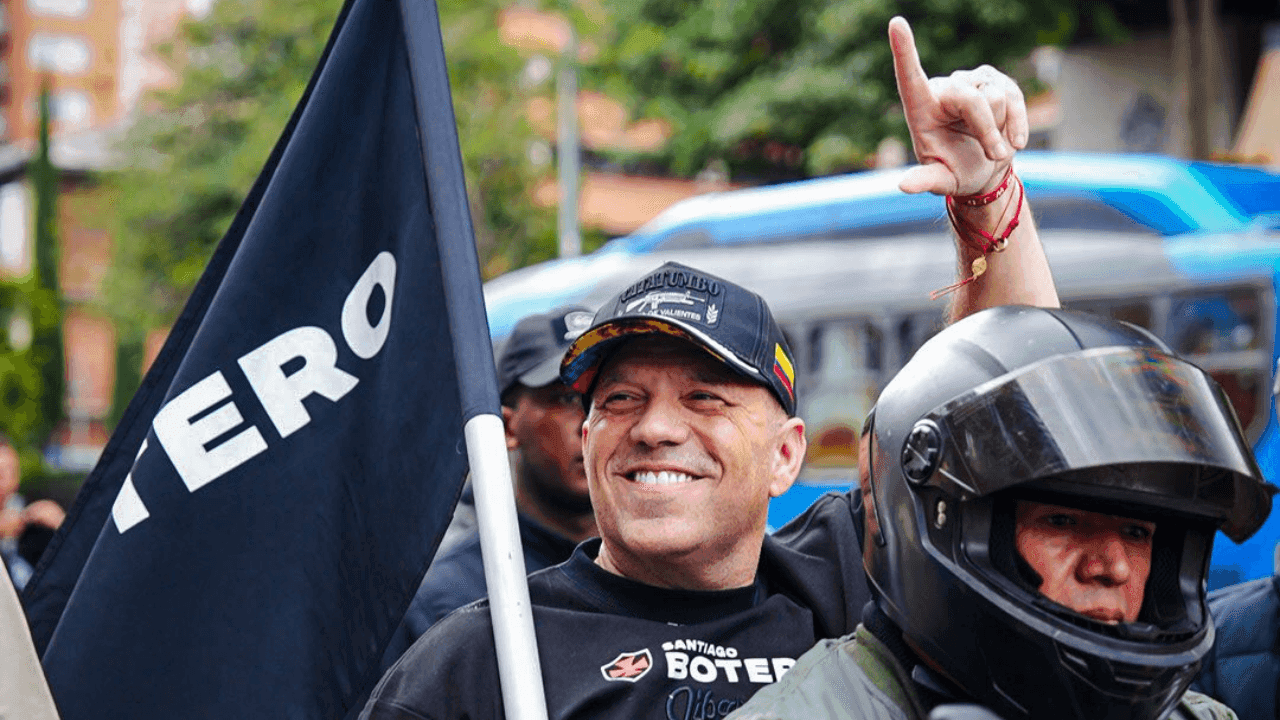 Precandidato presidencial Santiago Botero