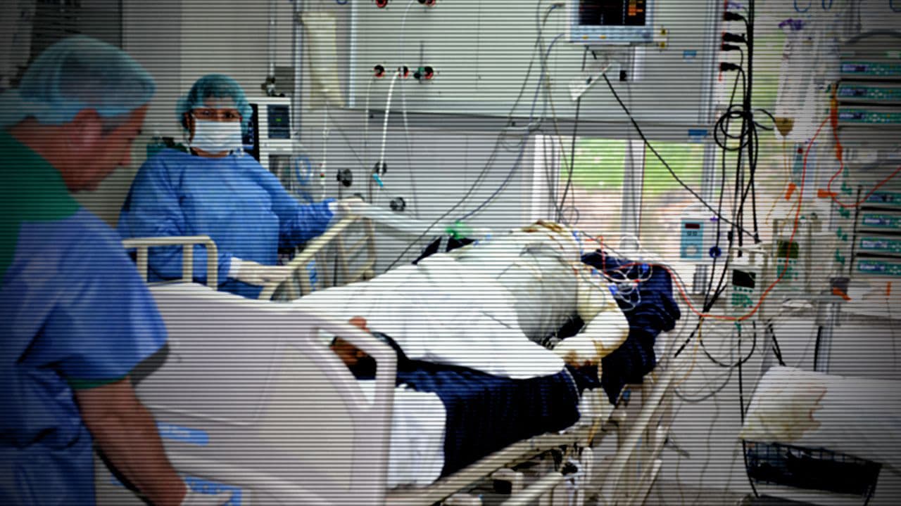 Mujer en hospital
