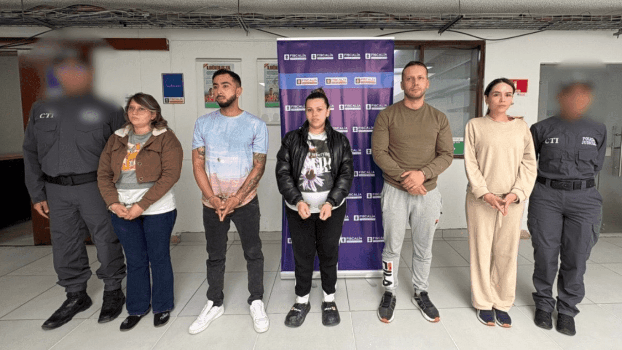 Más de 200 víctimas de un concesionario falso en Bogotá Más de 200 víctimas de un concesionario falso en Bogotá
