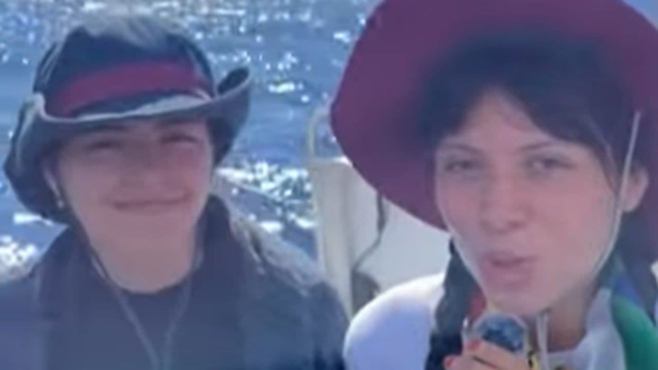 Manuela Bedoya y Luna Barreto. Manuela Bedoya y Luna Barreto.