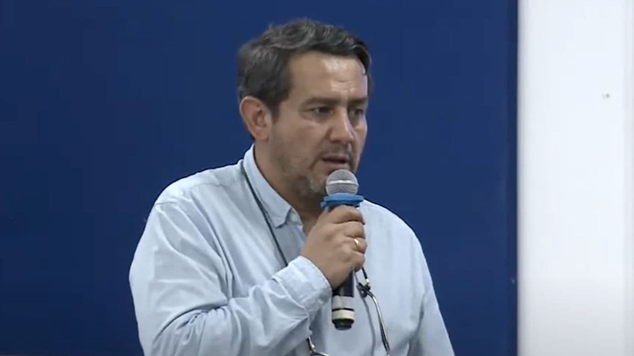 Francés Orlando Reyes