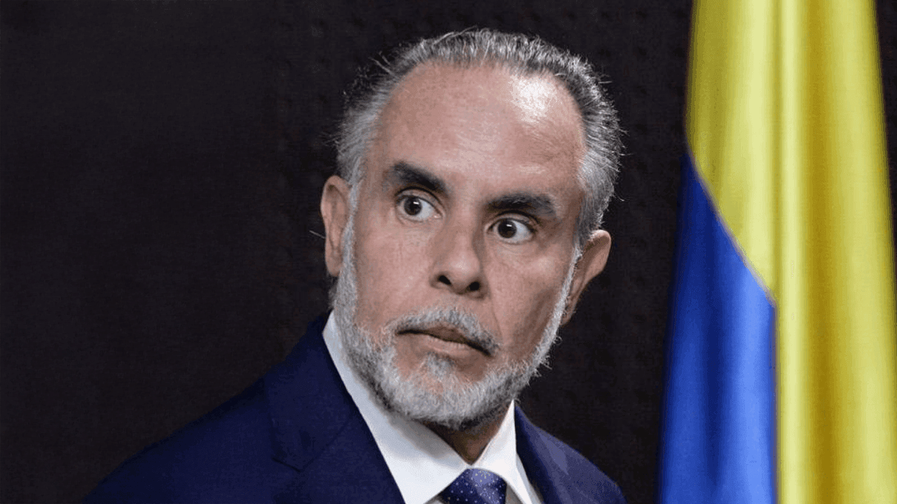 photologuephotos2025-08armando_benedetti_1png