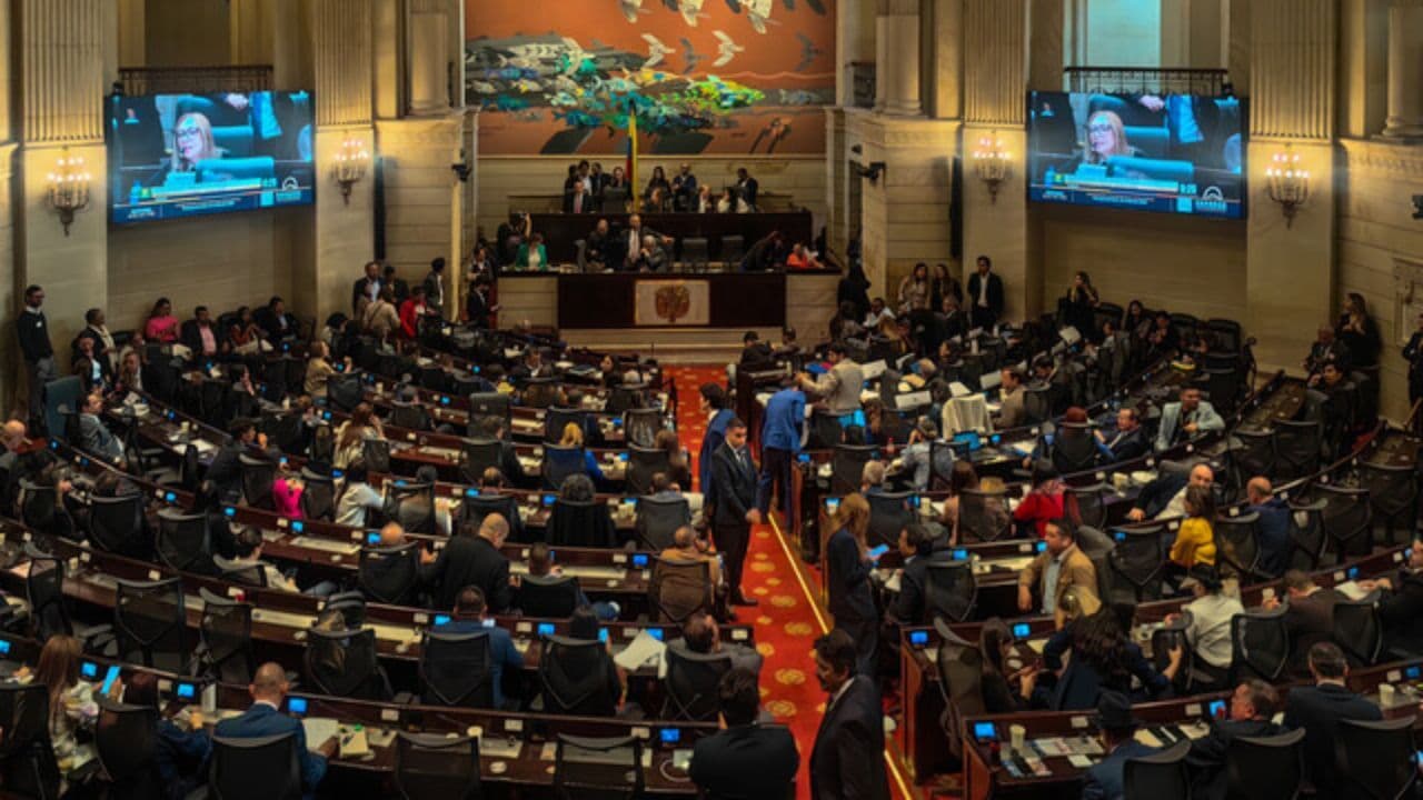 Congreso sobre Cartel de los Soles
