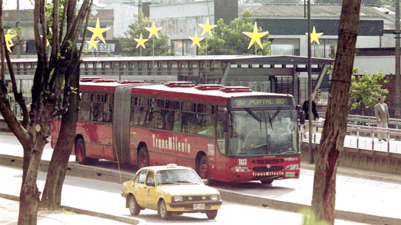 TransMilenio (2002)_ TransMilenio (2002)_