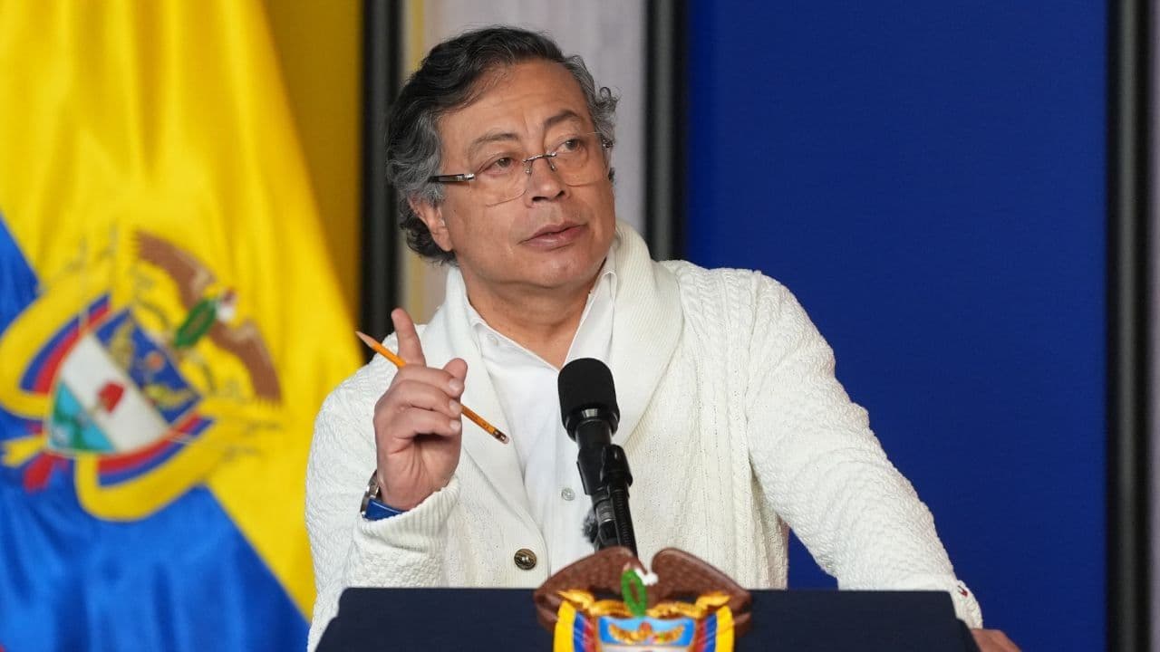 Presidente Gustavo Petro denuncia saqueos en Argentina