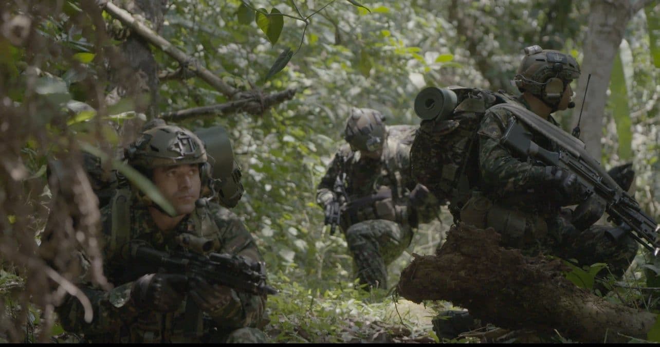 tropas militares