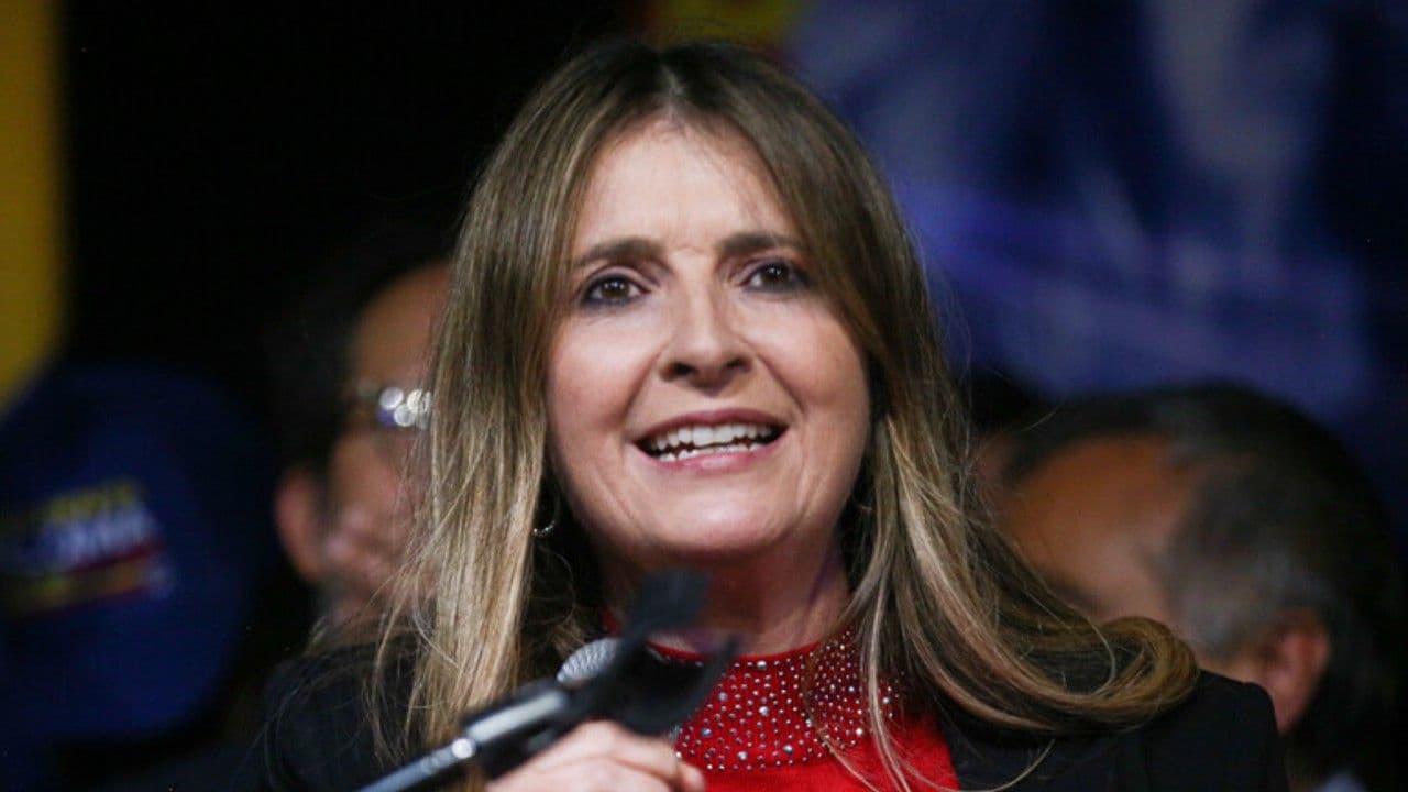 paloma valencia  12345