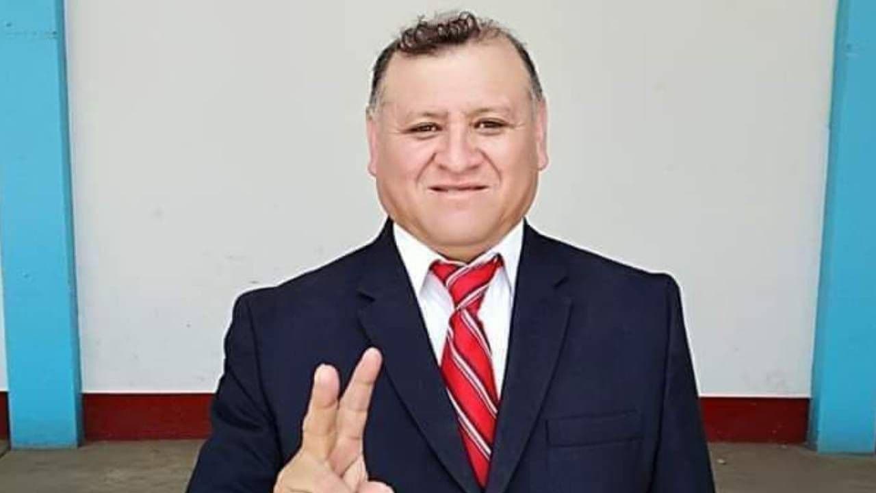 Napoleón Becerra
