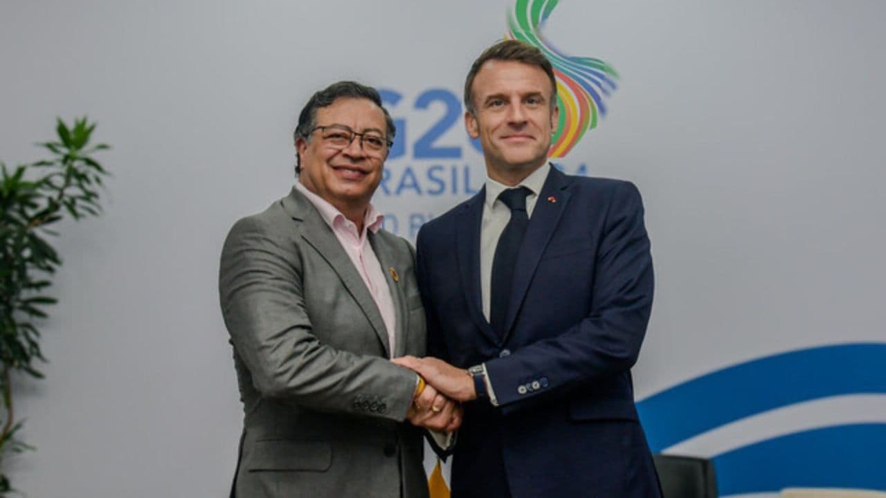photologuephotos2025-07_nunca_le_doy_lecciones_a_alguien_del_sur_y_es_extrano_recibirlas_el_cruce_entre_petro_y_macron_en_debate_sobre_el_cambio_climaticojpg photologuephotos2025-07_nunca_le_doy_lecciones_a_alguien_del_sur_y_es_extrano_recibirlas_el_cruce_entre_petro_y_macron_en_debate_sobre_el_cambio_climaticojpg