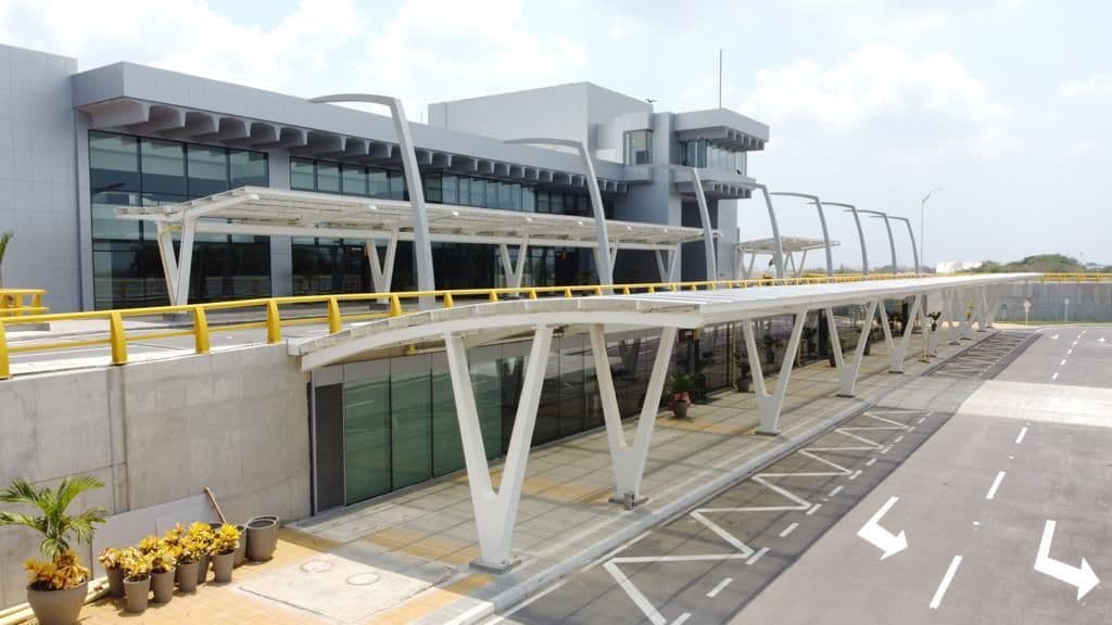 Evacuación preventiva en el aeropuerto Ernesto Cortissoz de Barranquilla