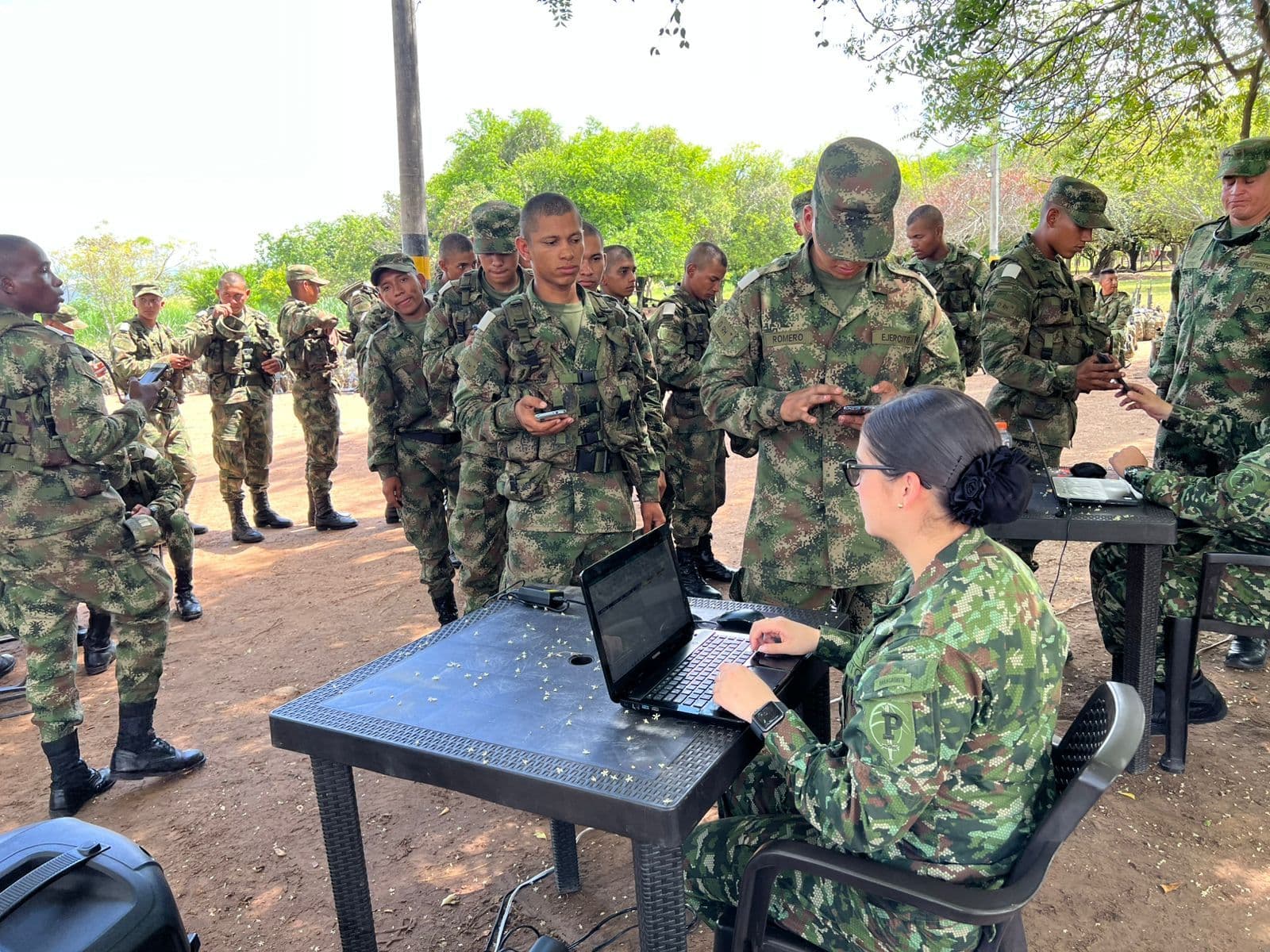 militares ciberseguridad