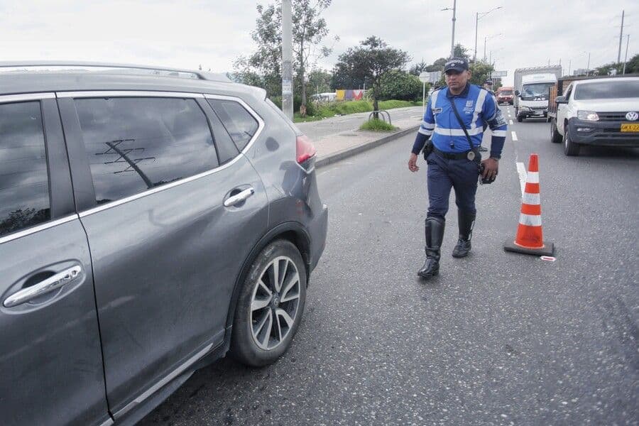 photologuephotos2023-03autoridades_carreteras_paisjpg