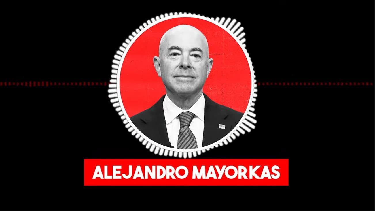 photologuephotos2023-05julio_sanchez_cristo_entrevista_a_alejandro_mayorkasjpg