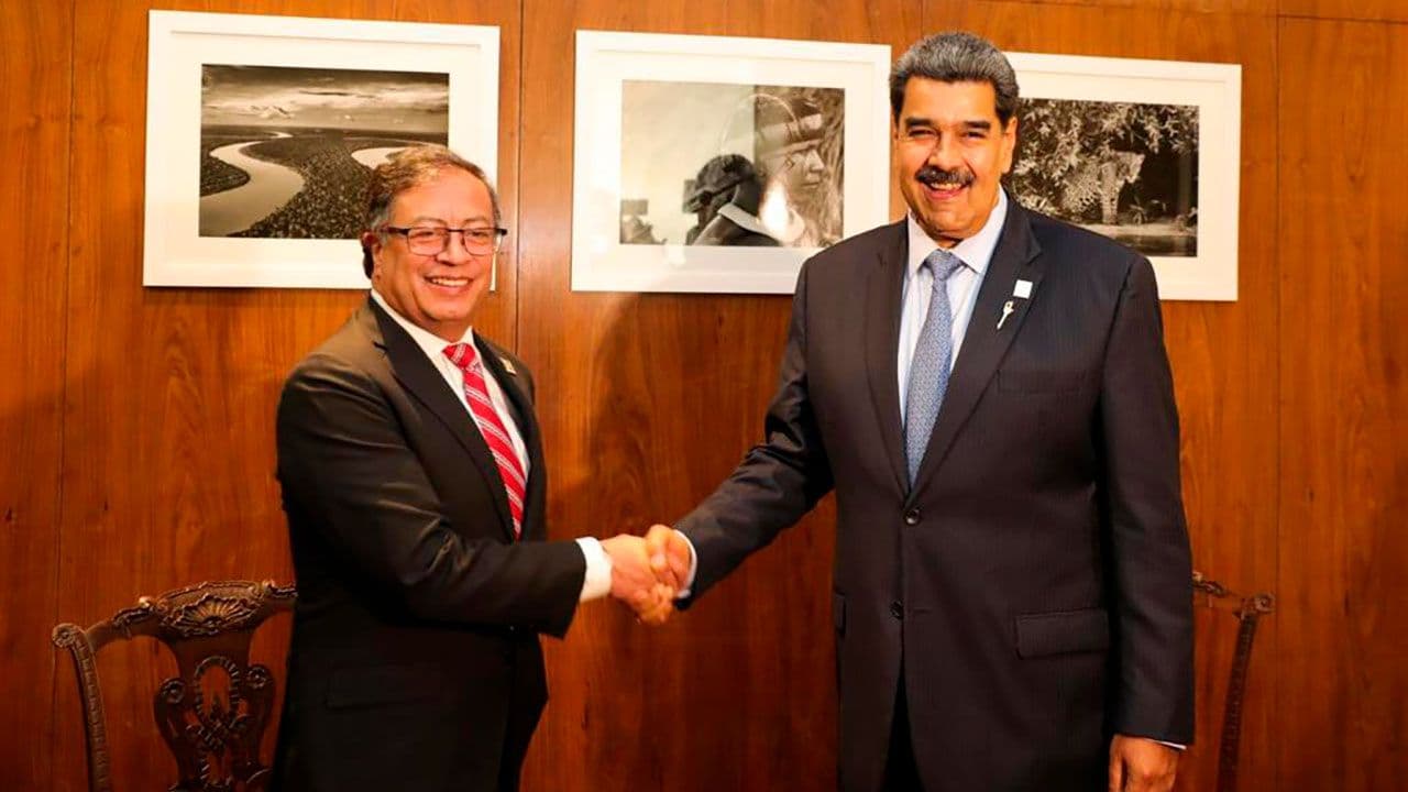 photologuephotos2023-05petro_y_madurojpg