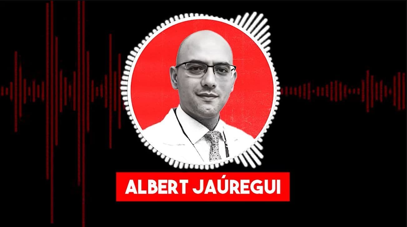 photologuephotos2023-05julio_sanchez_cristo_entrevista_a_albert_jaureguijpg