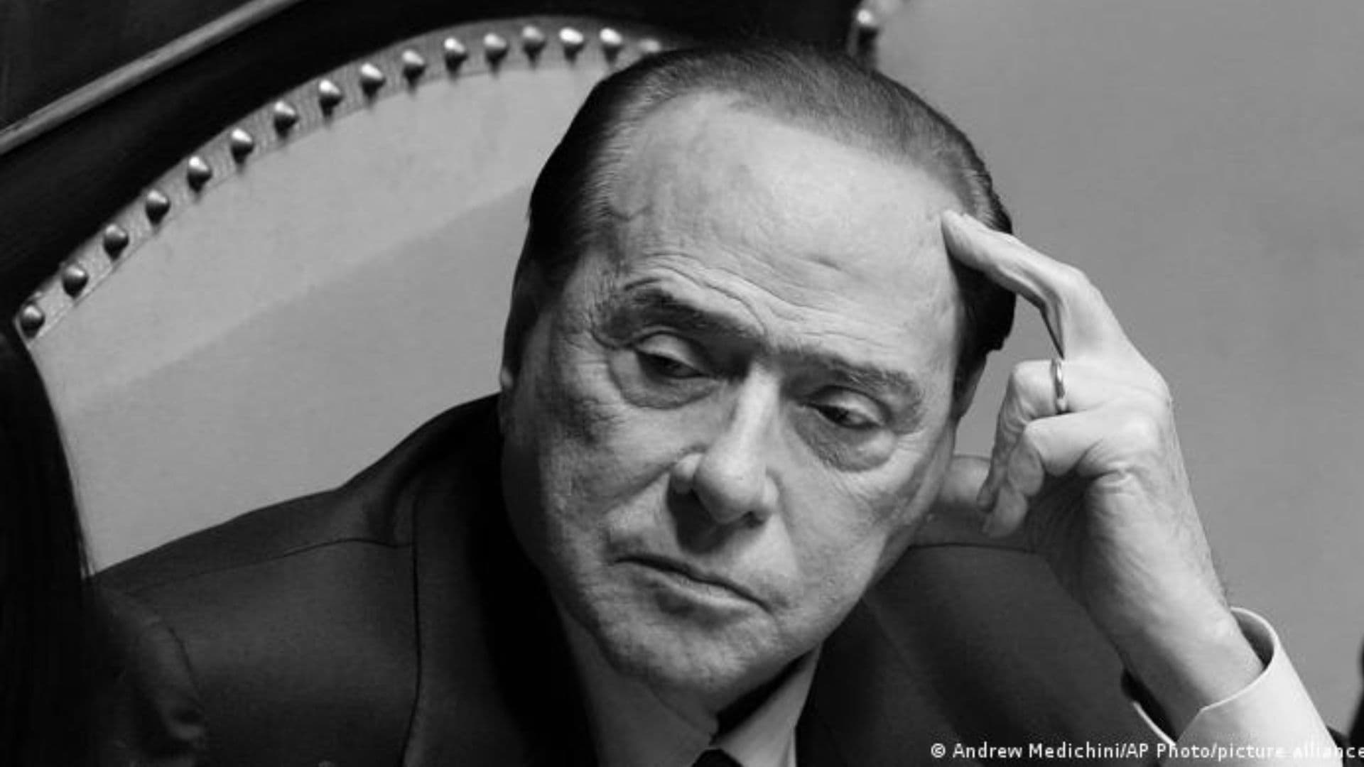 photologuephotos2023-06murio_silvio_berlusconijpg