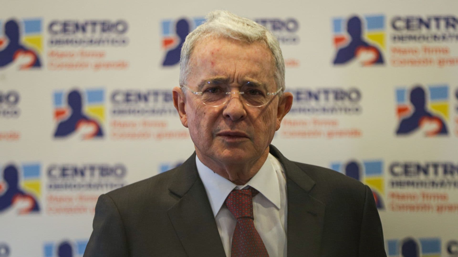 photologuephotos2023-04alvaro_uribe_velez_0jpg