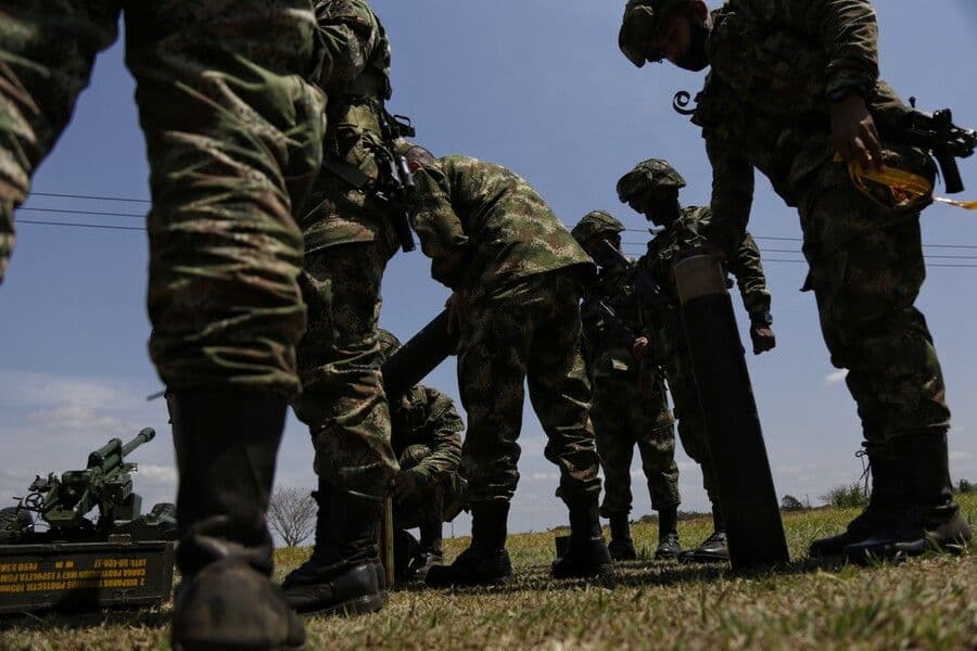 photologuephotos2023-06fuerzas_armadas_imagenjpg