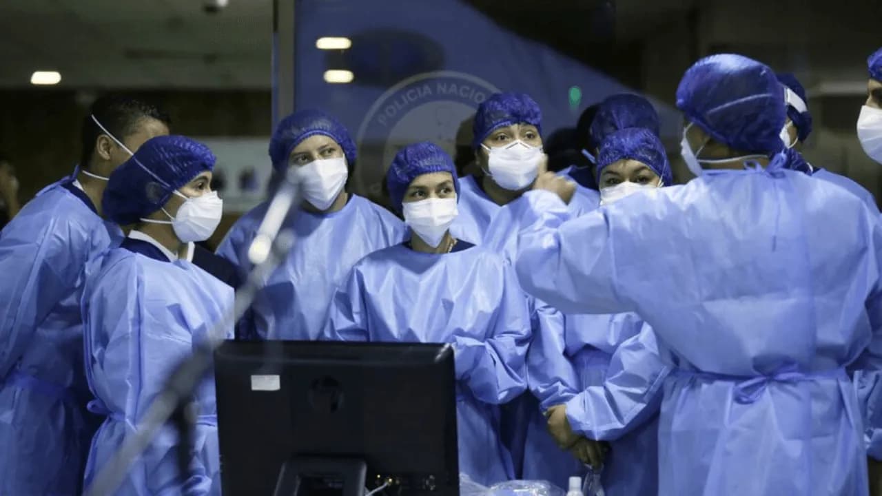 Valle del Cauca declara alerta amarilla hospitalaria en 40 municipios por crisis en el sistema de salud