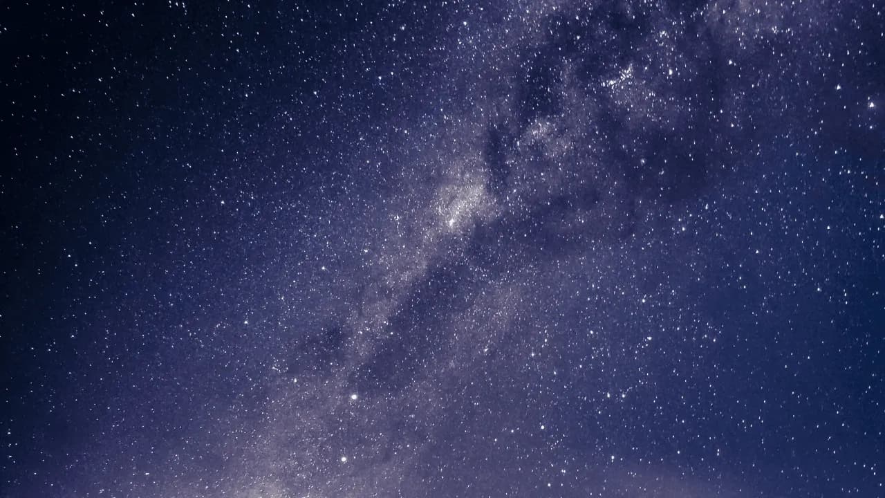 Se enciende la luz cósmica: ¿Estamos más cerca de encontrar la materia oscura? 
