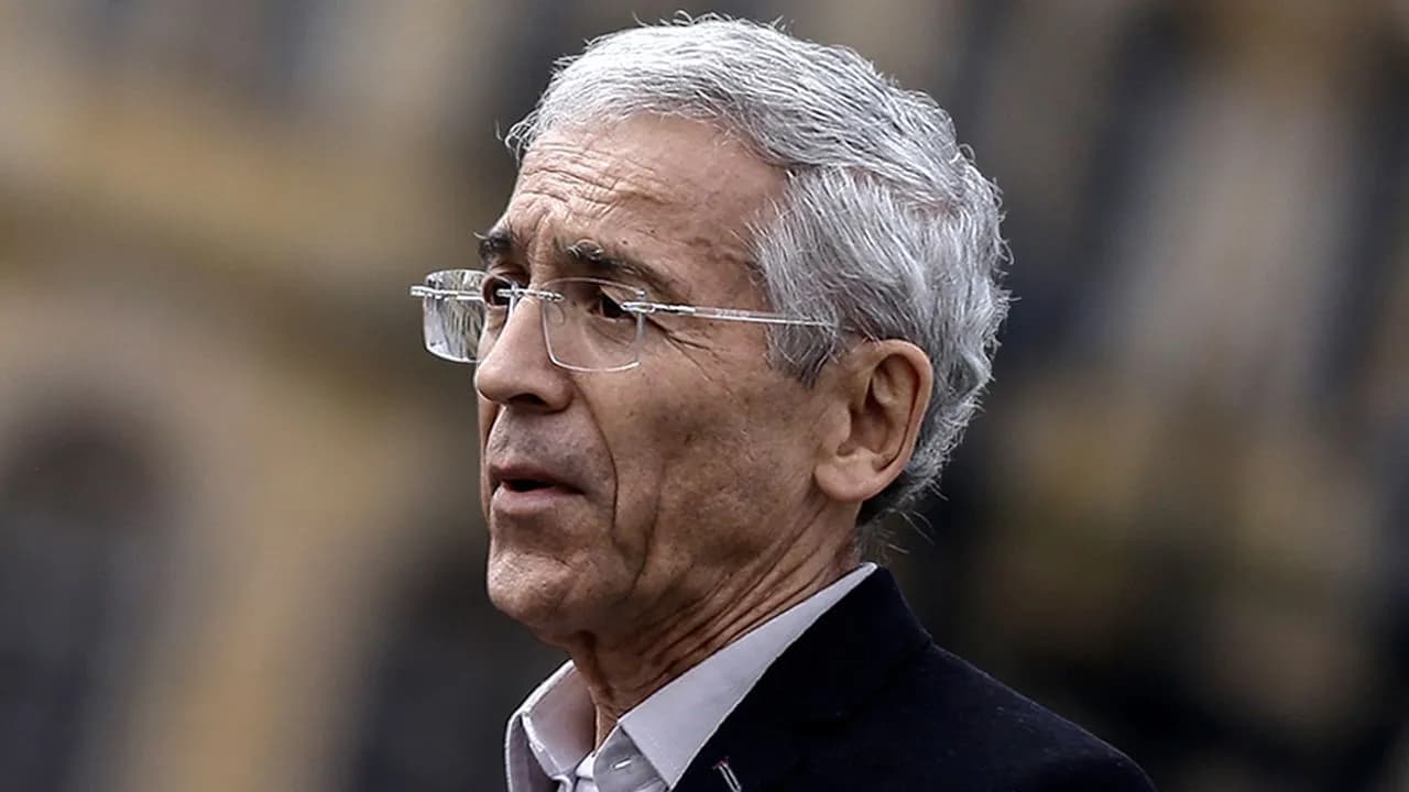 'Presidente, no use a Cristo para justificar la guerra': entrevista a Francisco de Roux 