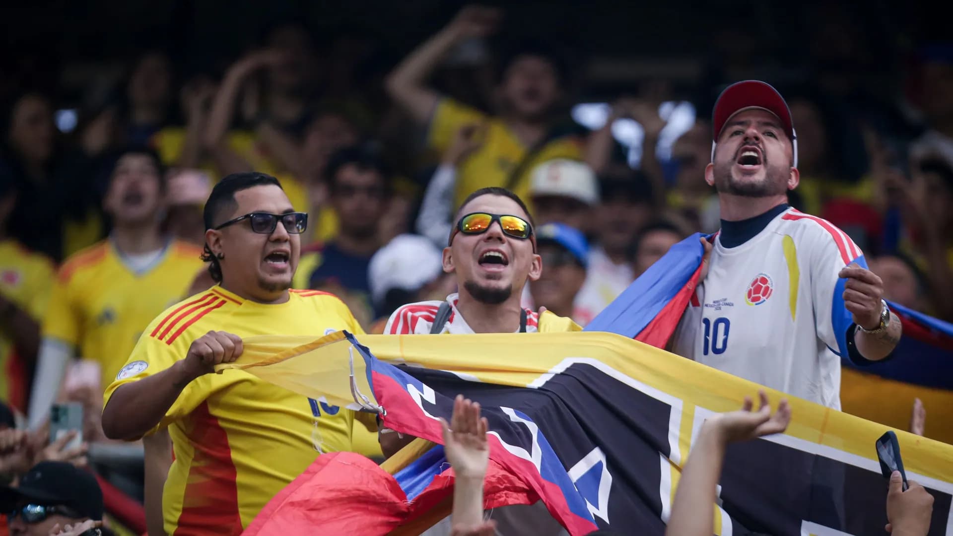 La Defensoría lanzó la campaña #PásaloPorElVAR ante el inicio del Mundial 2026. Créditos: Colprensa