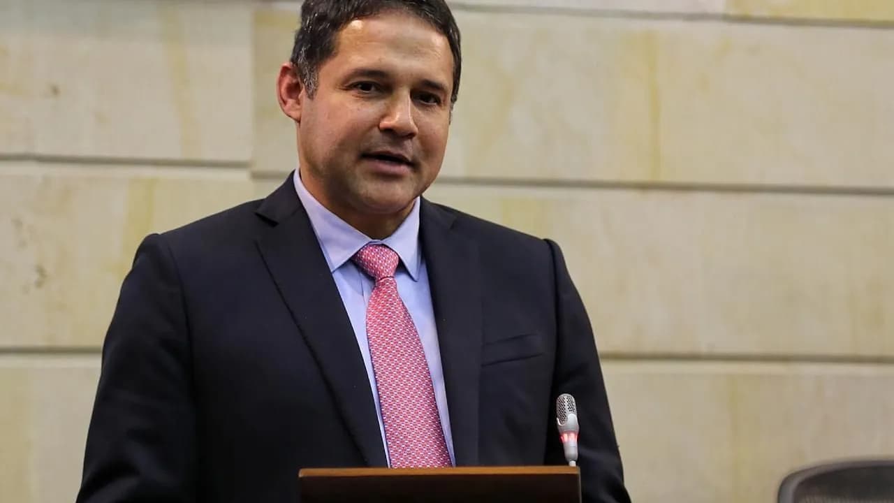 Honorio Henríquez niega alianza con el Pacto Histórico y promete un Senado independiente