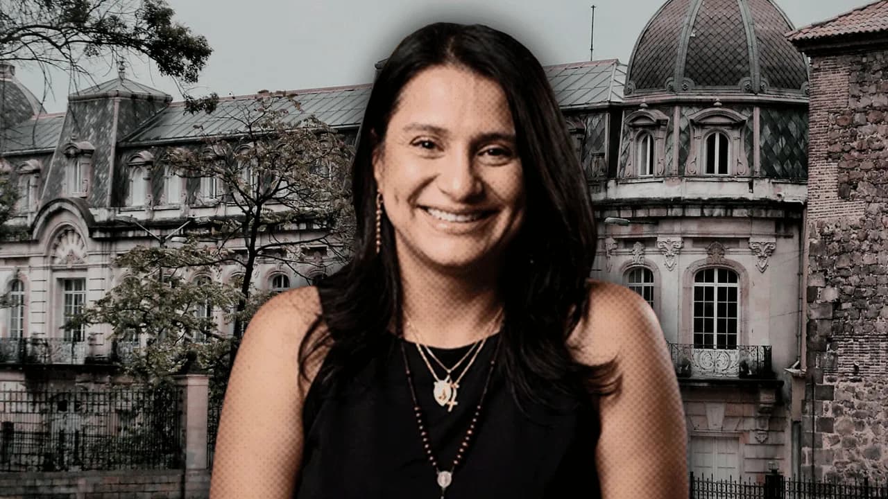 La "faceta cultural" de Paola Holguín: radiografía a sus 12 años de congresista