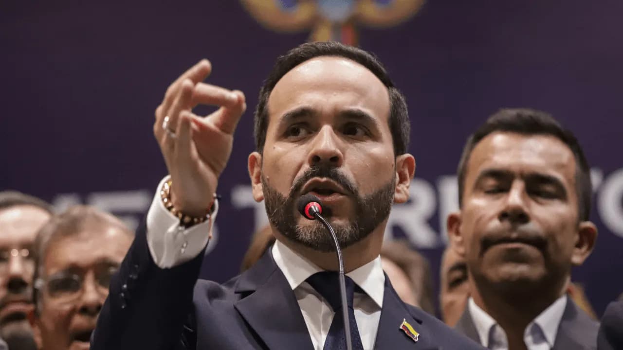 De la Espriella da una semana para intentar el sometimiento de alias Pinocho: “Si no, la orden es darle de baja”