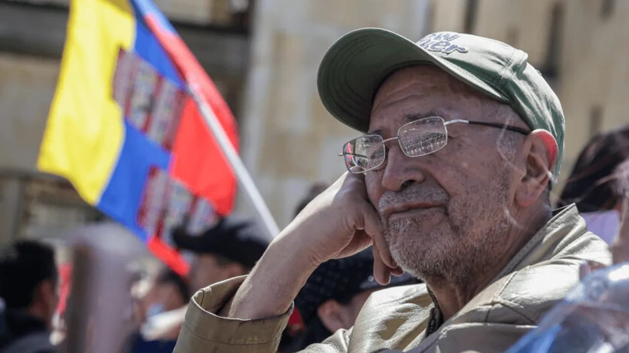 Gobierno de De la Espriella prepara decreto que obliga al retiro forzoso de funcionarios públicos que ya están pensionados