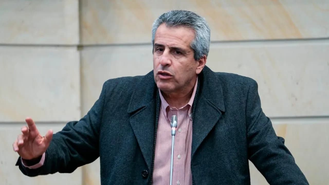 luis_fernando_velasco.jpeg